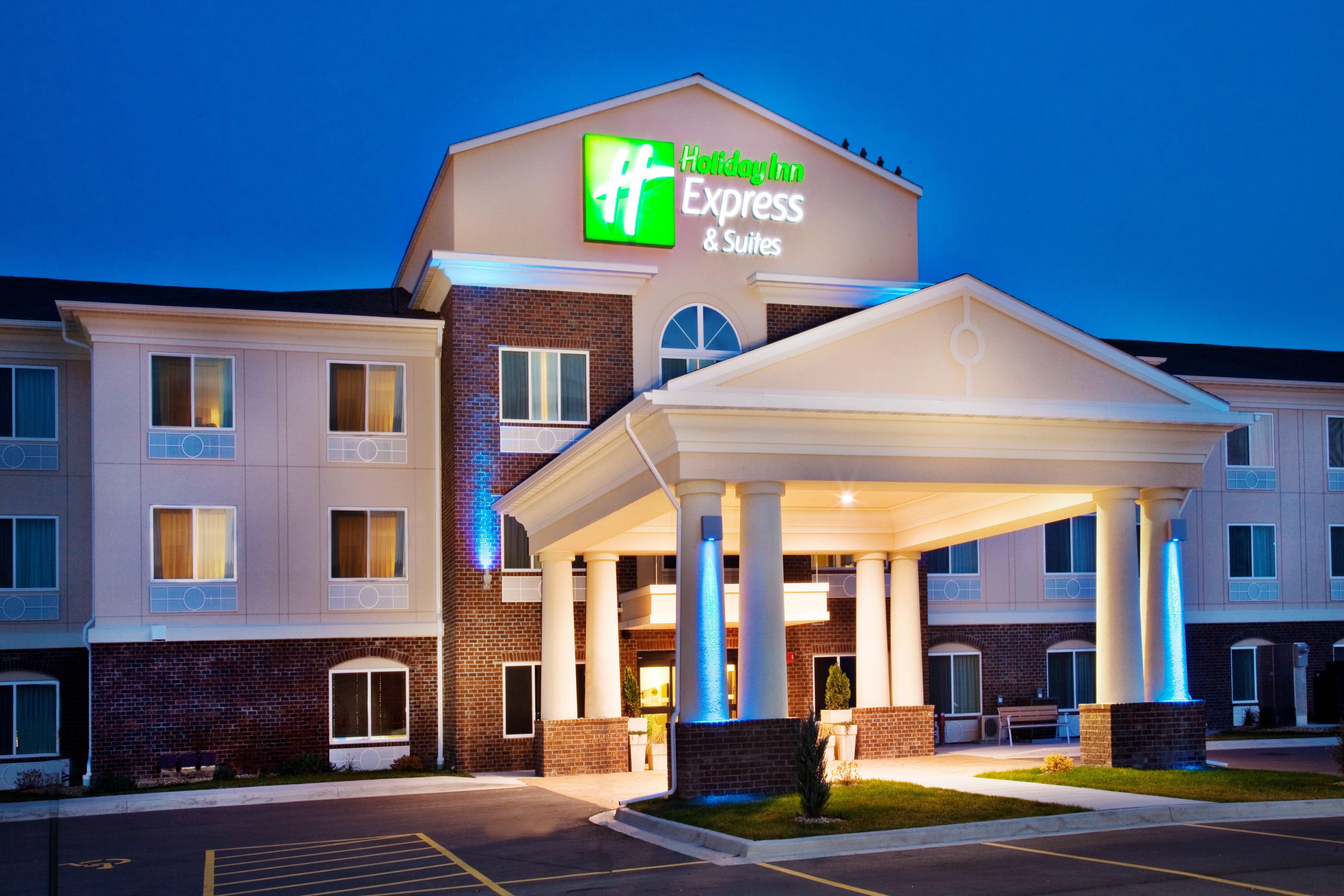 Holiday Inn Express Hotel & Suites - Dubuque West By Ihg Exterior foto